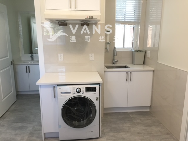 260713013944_Kitchen 3.jpg
